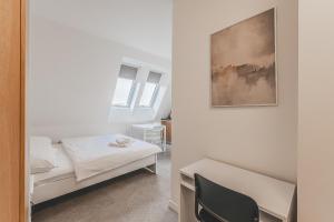 Flat in calm neighborhood 1