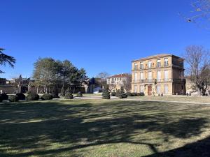 Aix-en-Provence, Studio rénové au coeur de ville Calme absolu