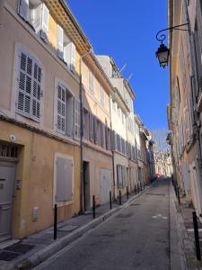 Aix-en-Provence, Studio rénové au coeur de ville Calme absolu