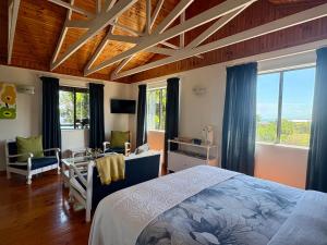 Sunny studio in the sky