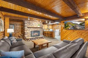 The Hailey Cabin