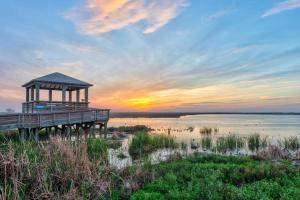 Unit 212 Executive Keys