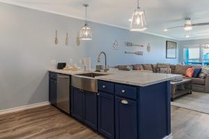 Unit 206 Executive Keys