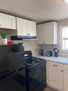 Skipper Apt #4