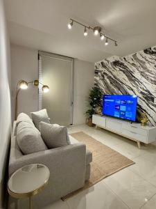 Apartment on Paseo Santa Lucia next to fundidora park