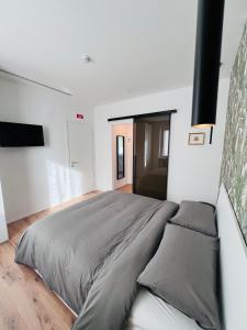 Suite il Vescovo Moro