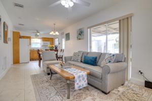 2 Mi to Boardwalk: Home w Grill in Dania Beach!