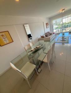 Piso 7 con vista a Playa Brava, Piscina y sauna