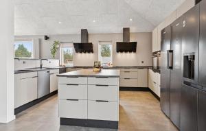 Stunning Home In Spøttrup With Sauna