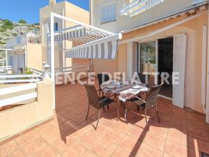 Apartamento Duplex vistas al mar , 3 dormitorios , 2 baños - ES-389-3