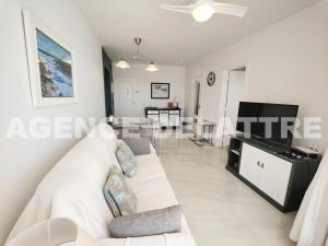 Apartamento de dos habitaciones con aire acondicionado en una urbanizacion tranquila. - ES-389-28