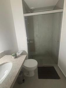 BUENO - Studio novo com rooftop, piscina e vista incrível