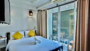 Tulip hotel - Chiang Mai Old City Stay & Thai Massage