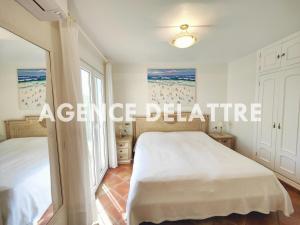 Piso de 3 dormitorios con vistas panorámicas al castillo y al mar, aire acondicionado, WIFI - ES-389-27