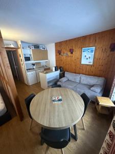 Appartement spacieux au pied des pistes 1800M