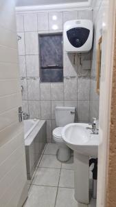 Mafelelong Guest Lodge, Dikweipi 2 R510 road