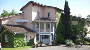 Hotels Le Clos Nicolas : photos des chambres