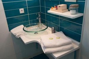 B&B / Chambres d'hotes Le Mas Pinede : photos des chambres