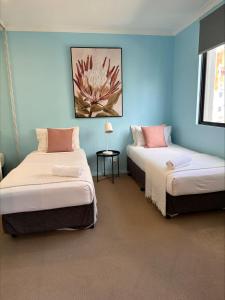 73 Serene 2BR Apt Perth CBD Pool-Gym & FREE Parkng