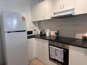 73 Serene 2BR Apt Perth CBD Pool-Gym & FREE Parkng