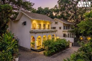 StayVista at Casa Roma - Private Pool