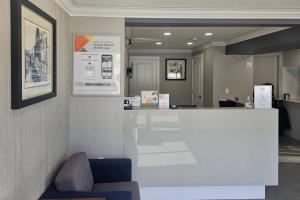 Rodeway Inn & Suites Kamloops