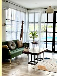 Welcome to Stesti Pool villa in Chiang Mai town