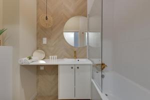 Plaża 41 Golden Bay by TriApart