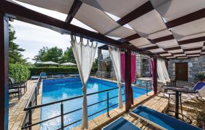 Stunning Home In Vir With Private Swimming Pool, Can Be Inside Or Outside