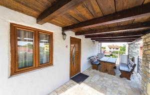 Stunning Home In Vir With Private Swimming Pool, Can Be Inside Or Outside