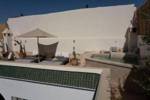 Riad privé Dar Sun 2 bassins & Rooftop coeur medina