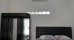 OYO Life 91323 Omah Victoria Homestay & Culinary