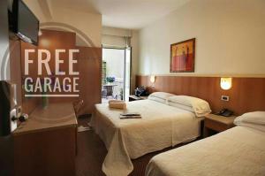 Superior Triple Room - Special Offer room in Hotel Principe di Piemonte