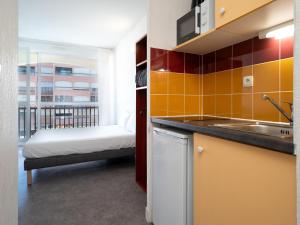 Le St Clair N317 ST2