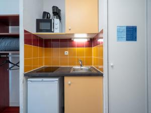 Le St Clair N317 ST2