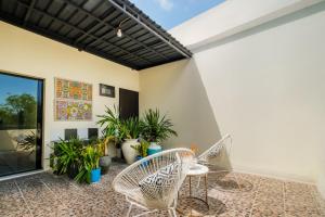 Amelia D Art Deco Suites