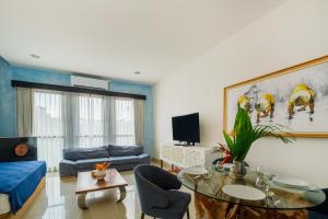 Amelia D Art Deco Suites