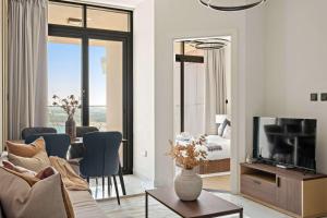 Silkhaus Vacation Homes 1BR Holiday-Business Stay in Maryah Vista