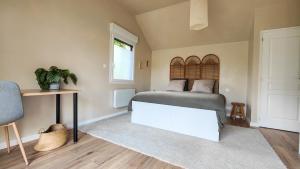 Calme et confort, charmante longère bretonne