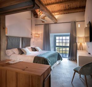 La Fábrica del Canal - Adults Only