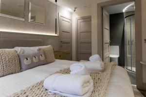 Arran Shores Luxury Shorefront Apartment 4