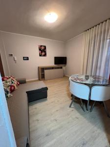 Blue Garda Apartment