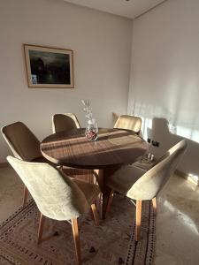 Appartement cosy 2 chambres à Agdal, à 5 min de la Gare