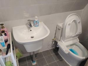 Gyeongju Kkotdeungchae Pension