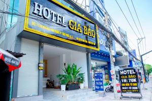 Gia Bảo Hotel Huỳnh Tấn Phát