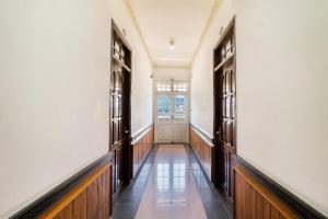 OYO 280 Mimosa Hotel Danang near Da Nang General Hospital