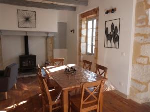 Gîte avec Piscine proche de St Cirq Lapopie