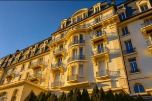 Alpine stay Mont Blanc view parking