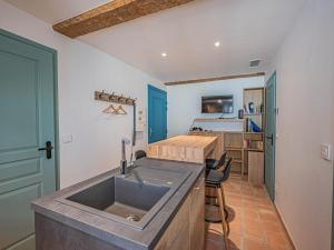 AU COEUR DU CENTRE-VILLE - APPARTEMENT T2 - PROCHE DE LA PLAGE
