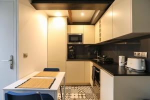 Charming studio in the 17th ideal for 2